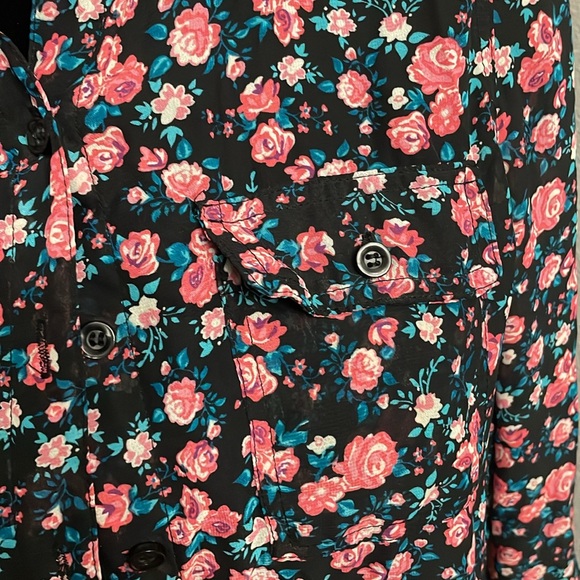 Active Floral Print Blouse Perfect Shirt - Picture 2 of 13